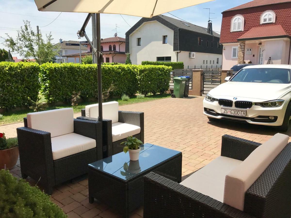 Apartments Corina Ζάγκρεμπ Εξωτερικό φωτογραφία